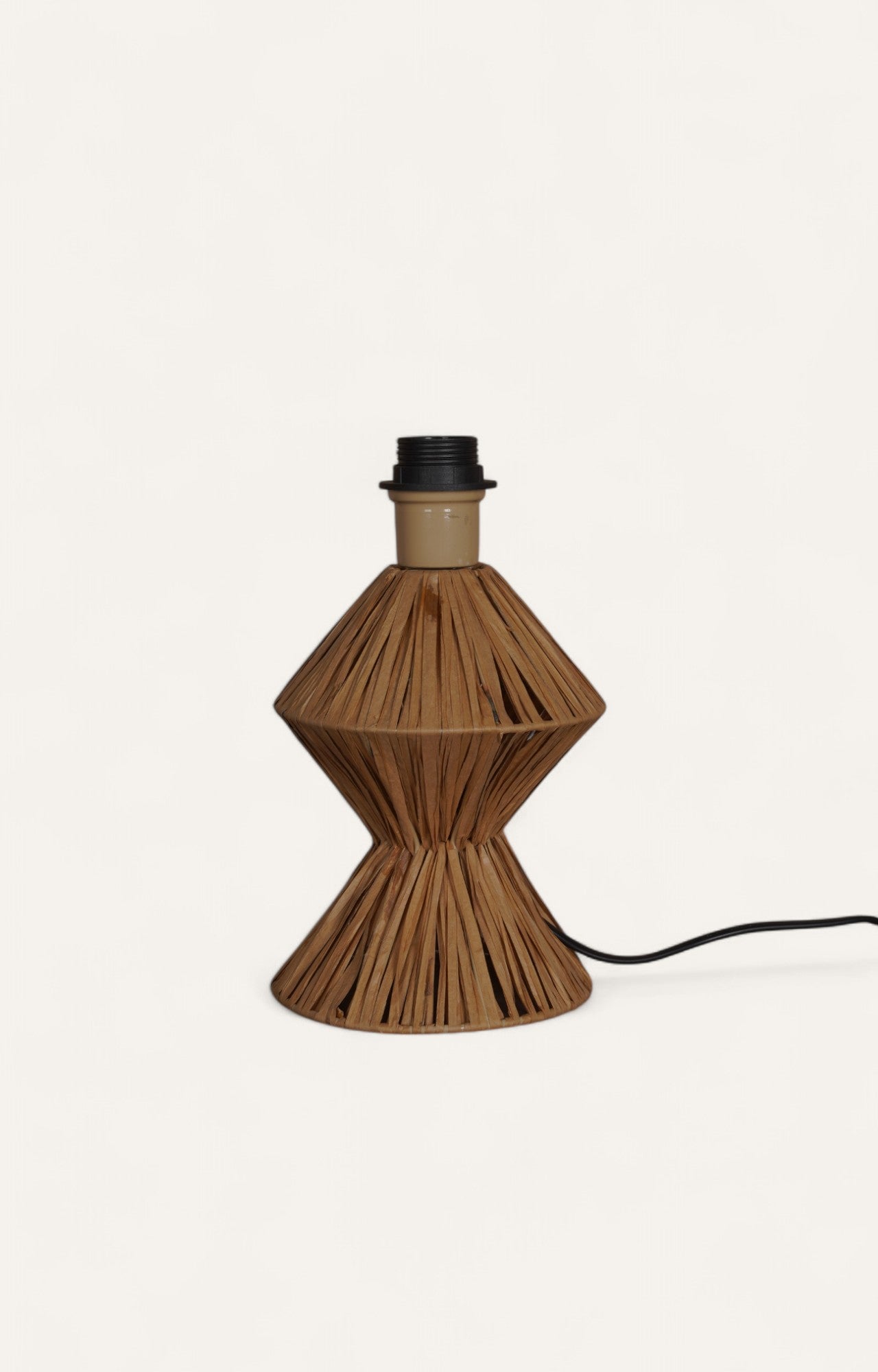 Geometric Natural Raffia Rope Table Lamp