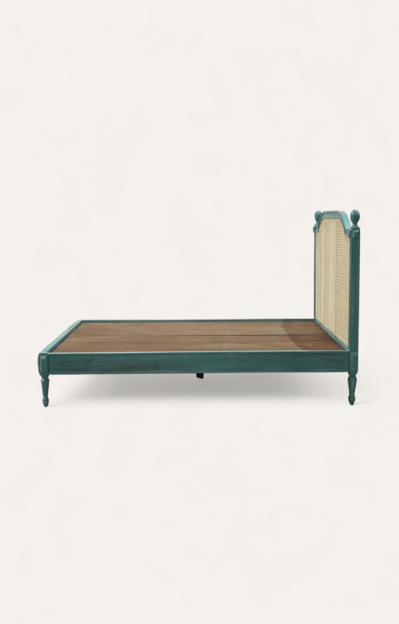 Gustavian Cane Bed Without Storage