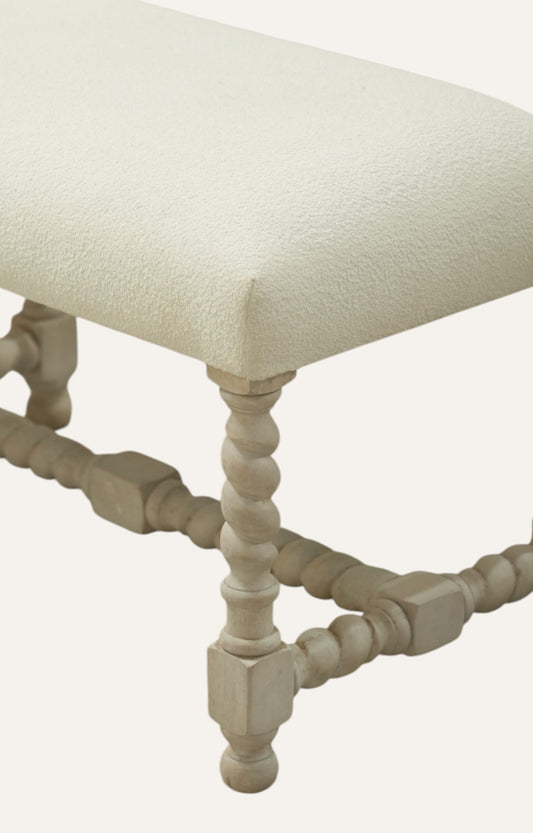 Spindle leg Baulstered Bench