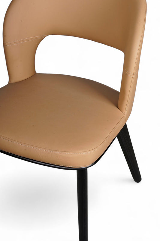 Modern, Luxurious and Upholstered Half Circle Dinning Chair