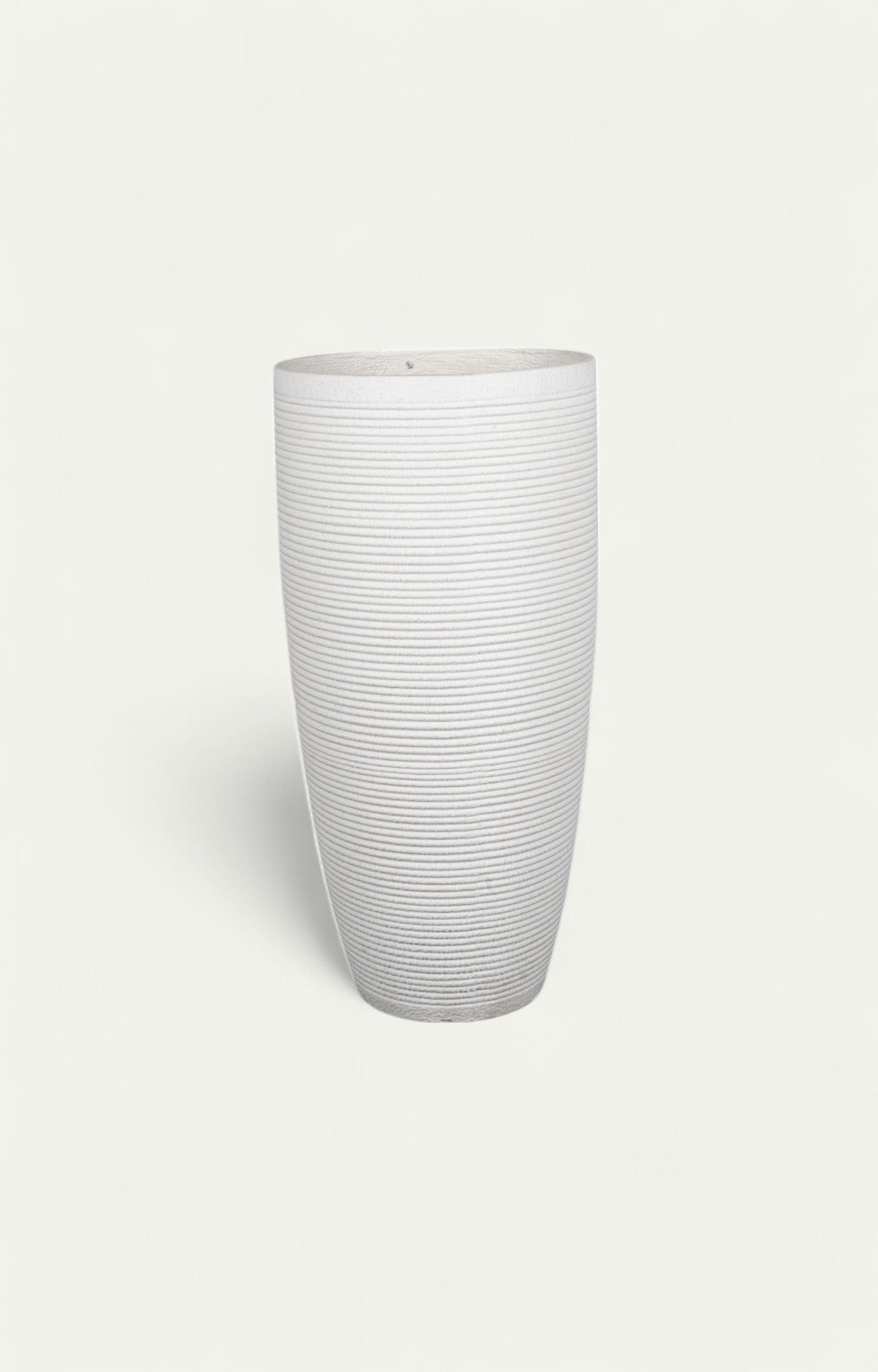 White resin Planter - Big