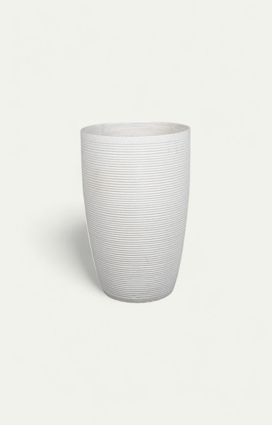 White resin Planter - Medium
