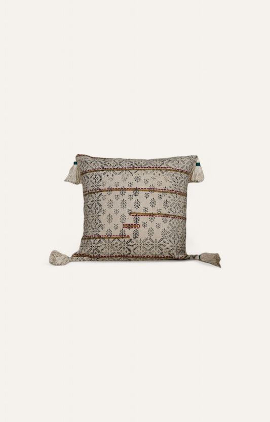 Vintage-Inspired Printed Cushion with Tassels