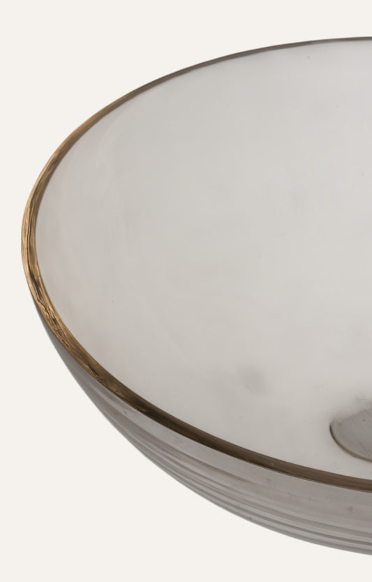 Minimalist Clear Glass Fruit Bowl with Golden Rim