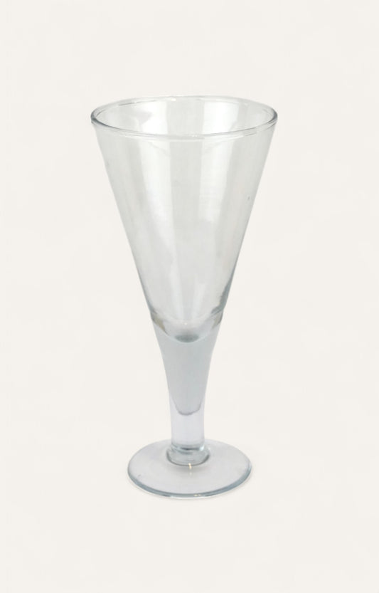 Gaia transparent wine glass
