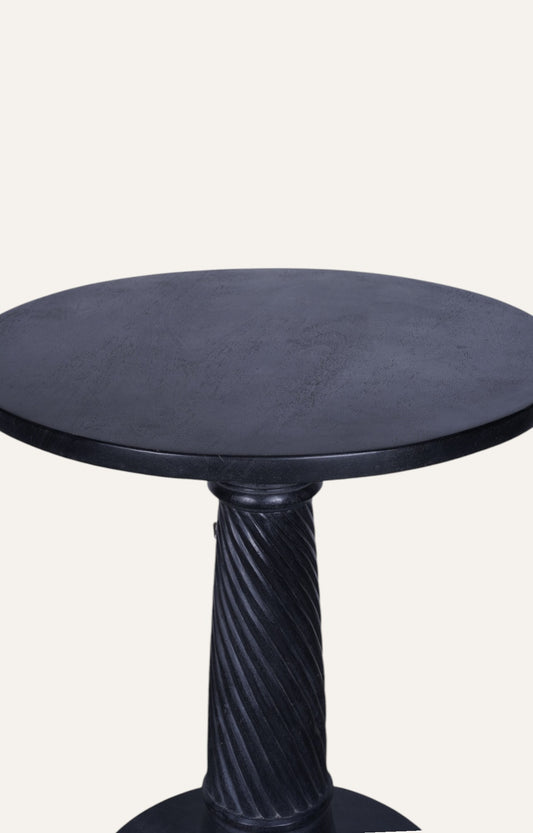 Fluted center leg side table