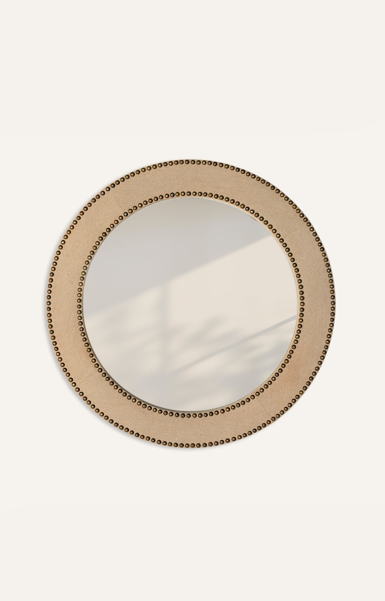 Linen With Studded Frame