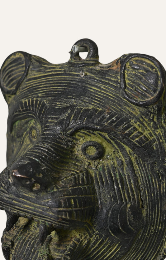 Lion Face Brass Hanging Mask
