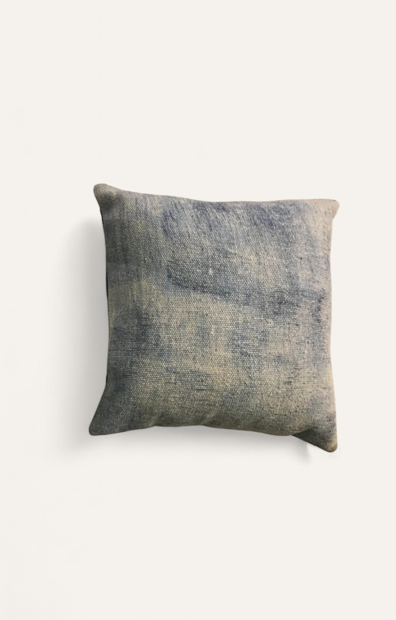 Printed cushion 18" x 18"