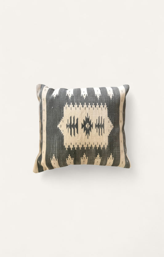 Geometrical Handwoven cushion