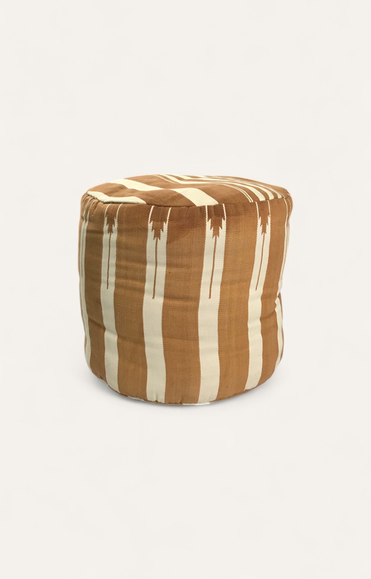 Stripe pouf