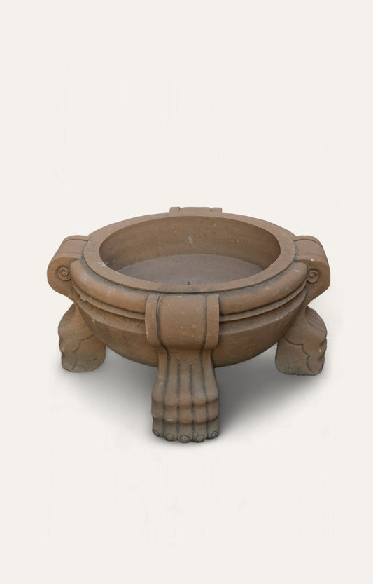 Vintage-Style Decorative Stone Planter with Ornate Pedestal Design_3