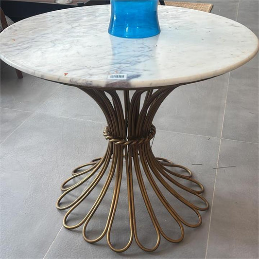 The Round Harvest Table