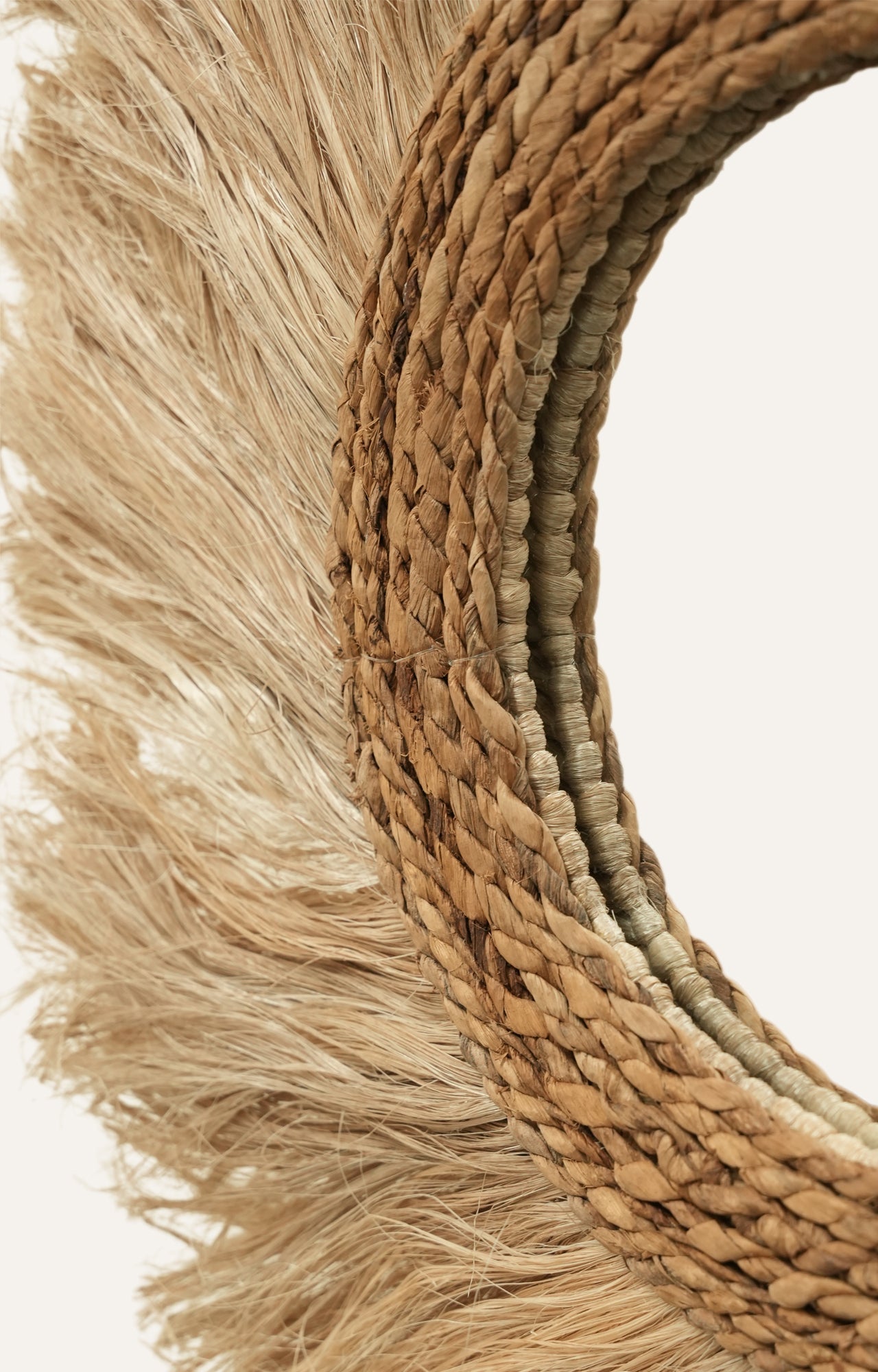 Oval Sea Grass Wall Mirror with Handwoven Frame