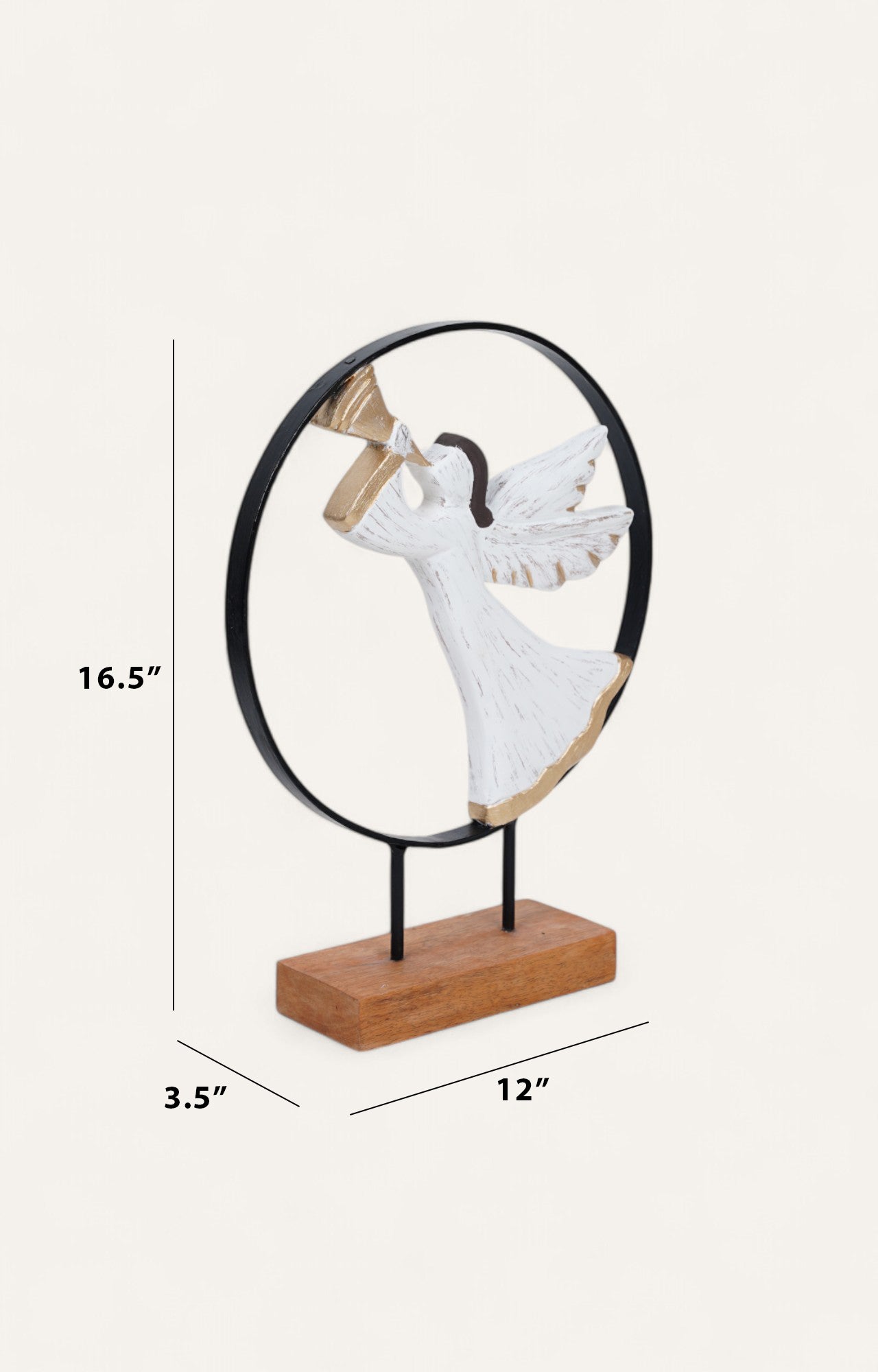 Heralding Angel: Christmas Home Decor